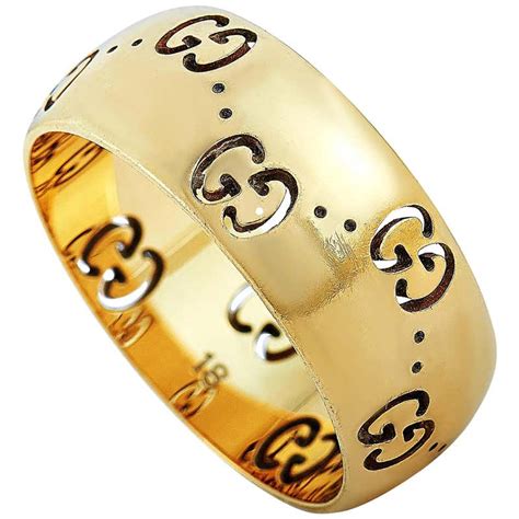 gold plated Gucci trademark ring